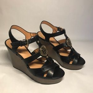 🔥15% off🔥 NEW Tommy Hilfiger Wedges